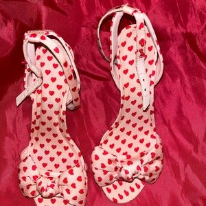 Size 4.5 US or 35 EU• RED/PINK with Heart 👠👡 HEELS•